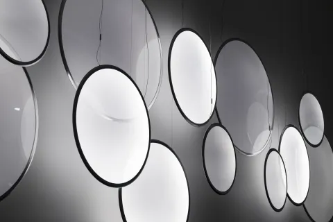 Artemide Discovery Vertical